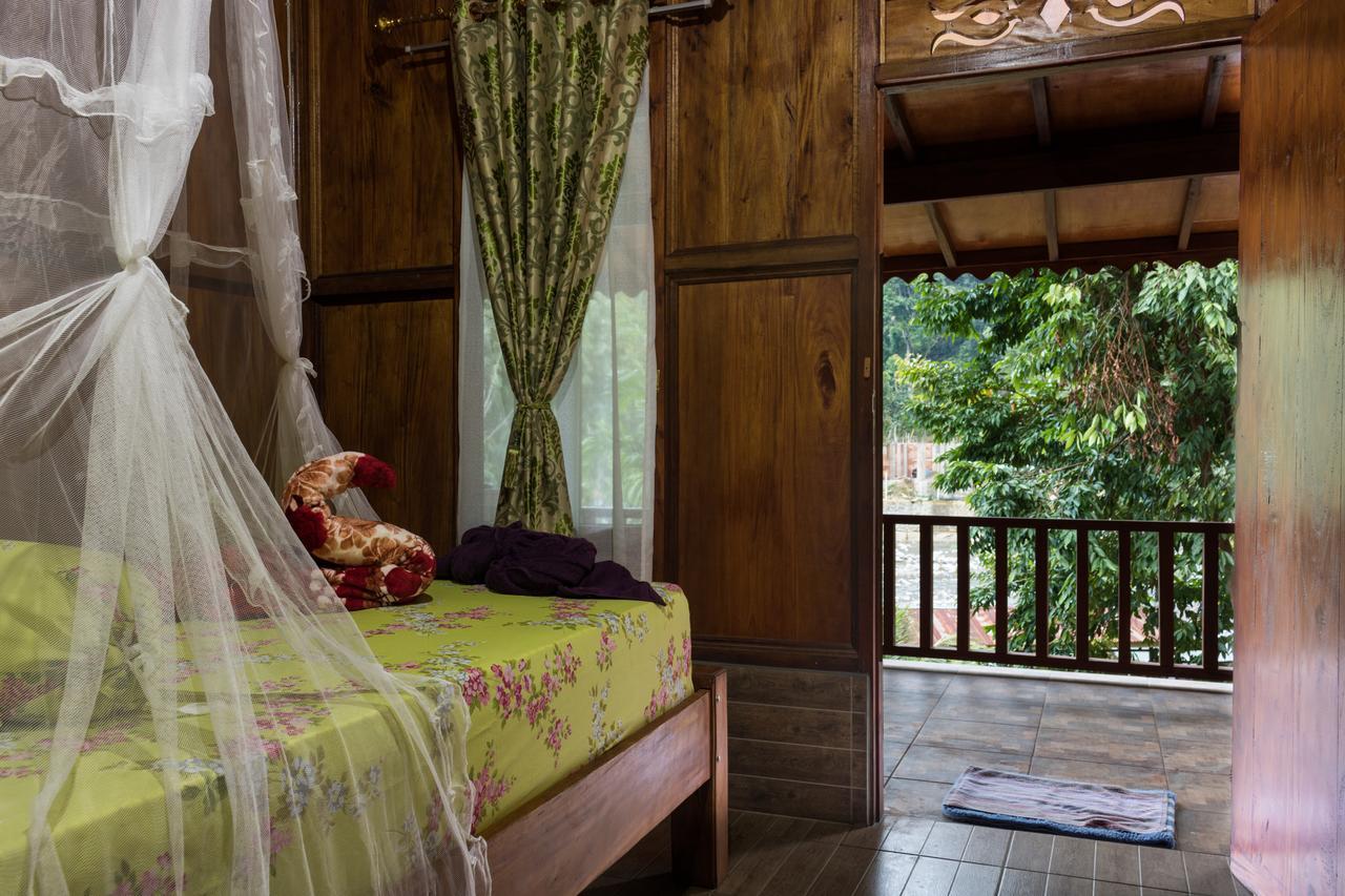 Rain Forest Guest House And Jungle Trekking บูกิตลาวัง ภายนอก รูปภาพ