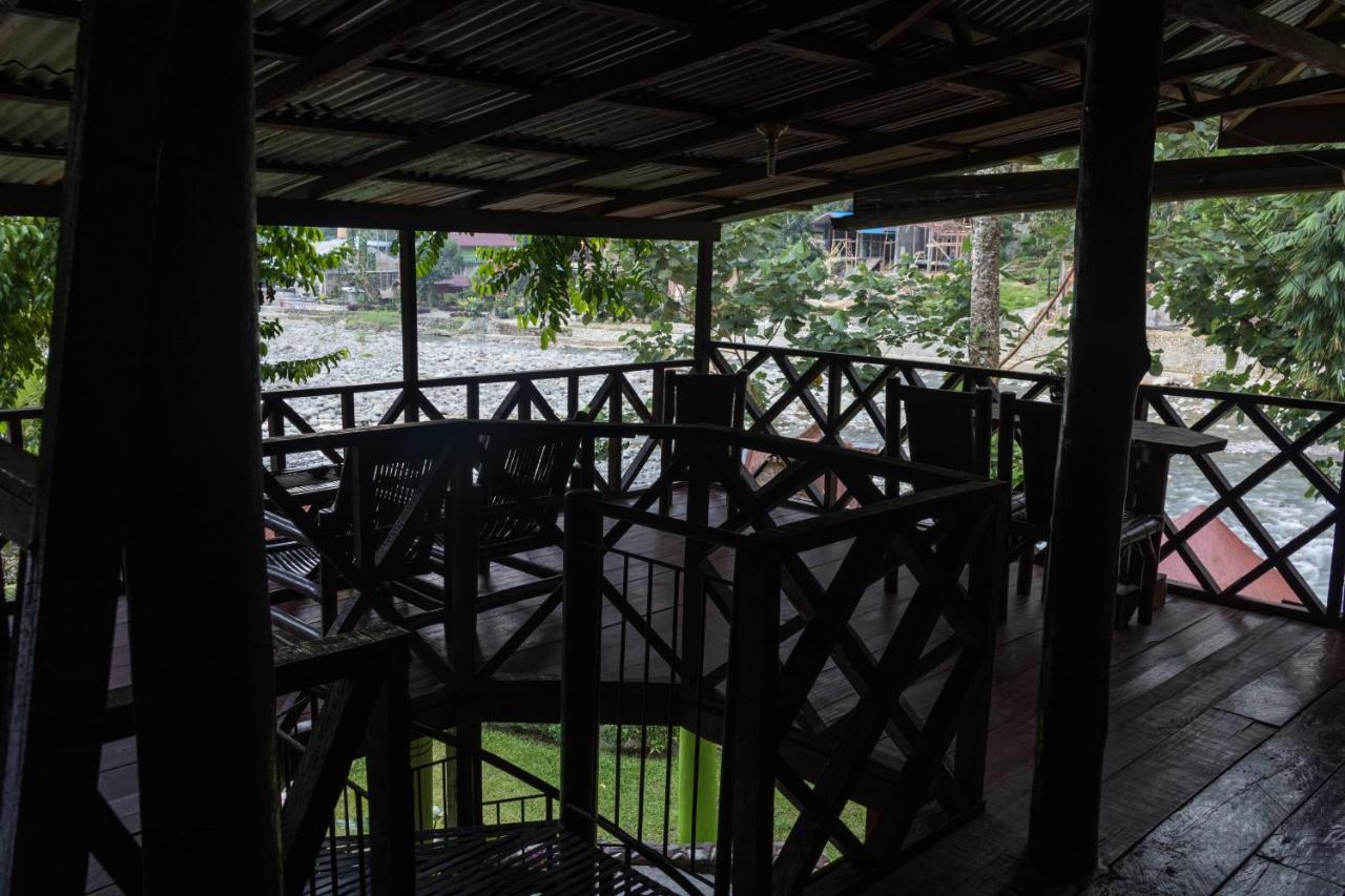 Rain Forest Guest House And Jungle Trekking บูกิตลาวัง ภายนอก รูปภาพ